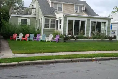 Image de Comfy Beach Cottage. 1blk to the beach! Sun & Relax