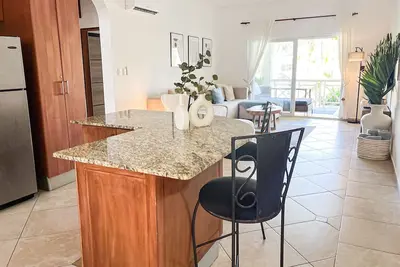 Image de Comfortable 2-bedroom condo in Ocean Dream with WiFi, Ac and parking