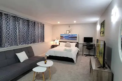 Image de Charming 2-bedroom bed & breakfast in Port Coquitlam with Ac, WiFi