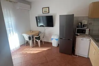 Image de Appartement d'une chambre avec la terrasse et la vue sur le mer Biograd na Moru, Biograd (A-24164-c)
