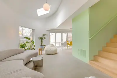 Image de Contemporary, High-End Home in Denver w/ Yard!