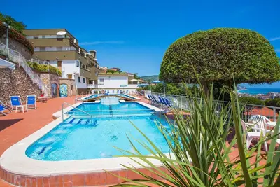 Image de Appartement Classique Ă Pietra Ligure