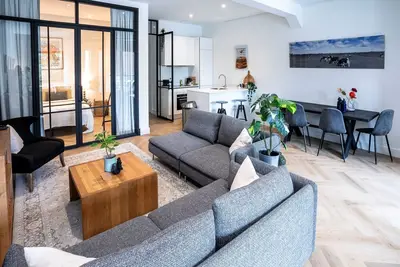 Image de Luxurious and tastefully furnished apartment in heart of Bussum