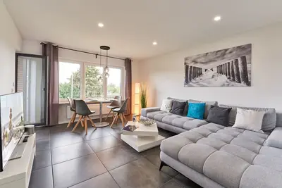 Image de Anchorage vacation apartment - modern, close to the beach and quiet