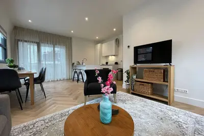 Image de Luxurious and tastefully furnished apartment in heart of Bussum