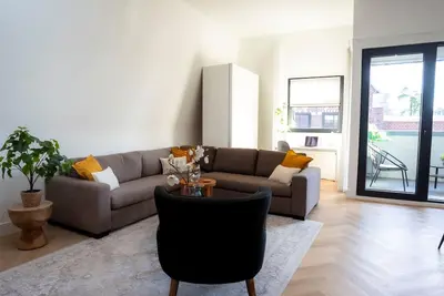 Image de Luxurious and tastefully furnished apartment in heart of Bussum