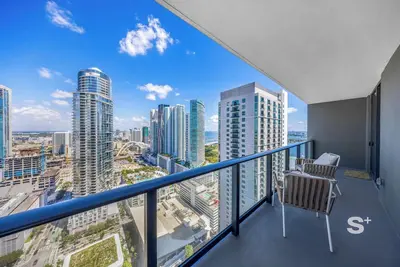Image de 2-Bd Condo in Dtw Miami | City Views