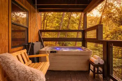 Image de Alluring Embrace, “Cozy Cabin Retreat in the Smokies