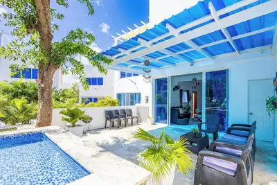 Image de New Stylish 3-Br villa in Punta Cana with private Pool & Bbq, Gated Community