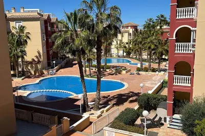 Image de Lovely 2 Bedroom Apartment with Pool View