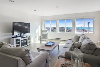 Image de Views Of Nantucket Sound, Belmont Condo, Assoc. Beach, Pool, Central A/C