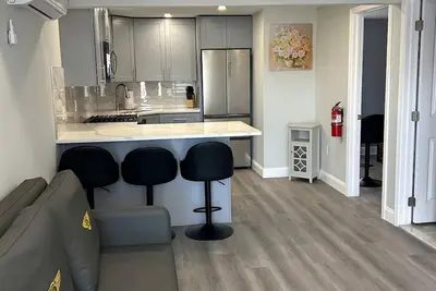 Image de New re-Model Fantastic 2-Bdrm Beach Block. King bed! !