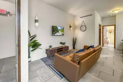 Image de Luxury 1bd | 1 Bed | South St