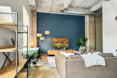 Image de Elegant 1bd | Dt Dallas | Sleeps 7 | Free Parking
