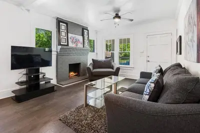 Image de Charming 2 Bedroom Bush Mtn Bungalow - Sleeps 5