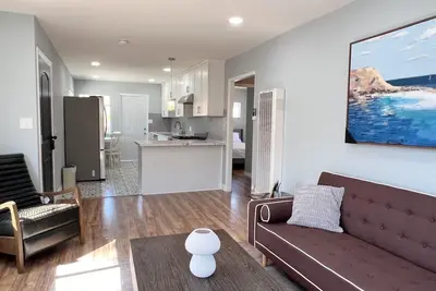 Image de Central Mountain View Home near City of Hope & All