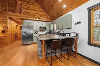 Image de Enchanted Cove: Views•Hot Tub•Fire Pit•Game Room