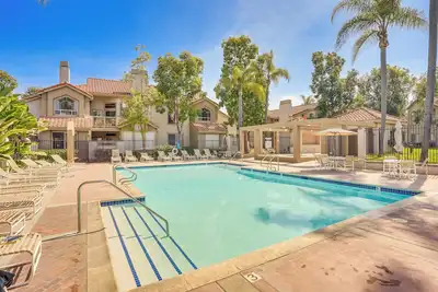 Image de Spa Access & Private Patio: Laguna Niguel Townhome