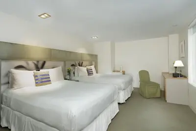Image de Deluxe Two Queen at The Shoreham Hotel, 2 Units, Near Central Park