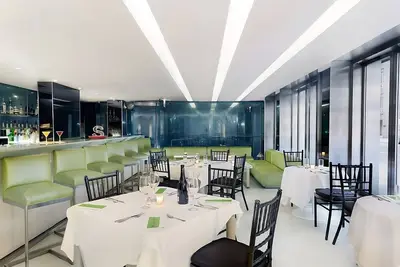Image de 2 Units, Family-Friendly Escape with Two Queen Beds in the Heart of Manhattan
