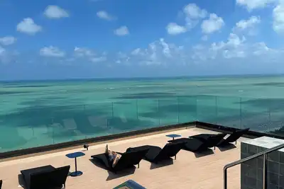 Image de Apartment with balcony, double Wi-Fi, seafront of Pajuçara in Maceió, 24-hour reception