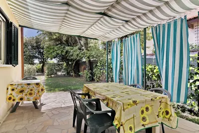 Image de Maison de vacances 'Chiara' avec terrasse privée, Wi-Fi et climatisation