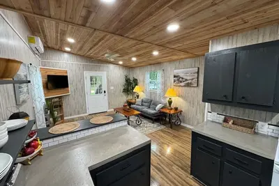 Image de Cozy 1-bedroom house in peaceful Elkhart with Ac, WiFi