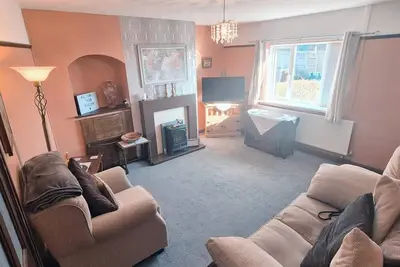 Image de Tranquil Three-Bedroom House-large garden-wifi