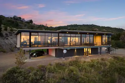 Image de Dream House Hideaway and Hot Tub