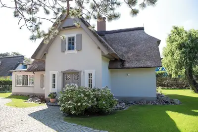 Image de Vacation home \"Strandhaus Luv\"