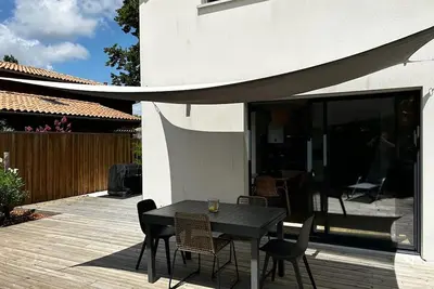 Image de Maison T4 à La Teste-de-Buch avec Terrasse et Wifi