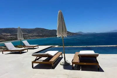 Image de Villa Luxe Ă Naxos les pieds dans l'eau - Agiassos - Cyclades