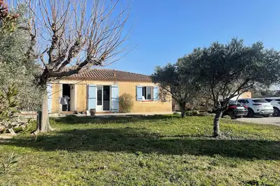 Image de location villa avec piscine à Gigondas et Dentelles de Montmirail