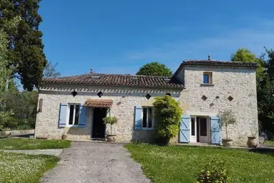 Image de Maison campagnarde aux portes du village