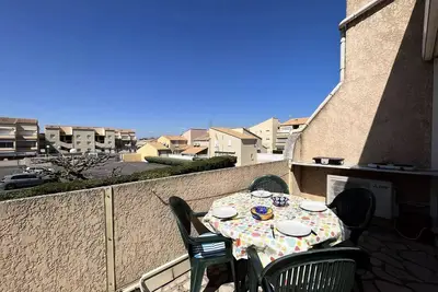 Image de Dans résidence fermée, agréable appartement 4 couchages avec clim
