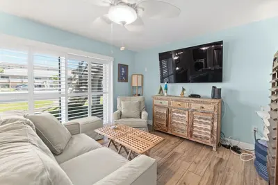 Image de Oceanfront Complex | Heated Pool/Tennis | Grnd Fl