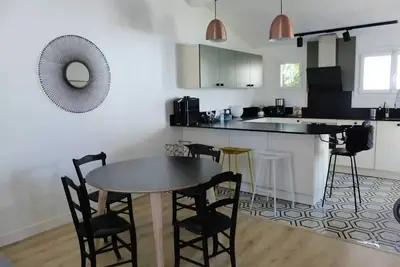 Image de Villa pour 5 personnes proche du centre-ville d'Hossegor. Wifi gratuit