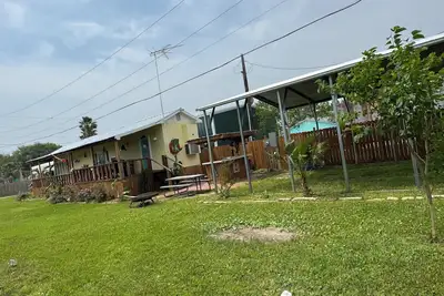 Image de The Copenhagen Bungalow with 1 bedroom in Port O'Connor with Ac