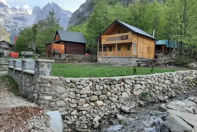 Image de Enchanting 3-bedroom cottage in National Park Prokletije in Montenegro