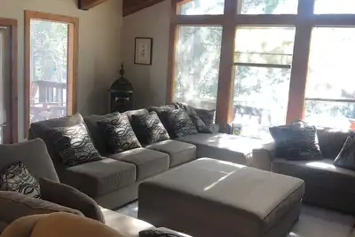 Image de Mama’s Mountain House in the heart of Olympic Valley-10 minutes from Lake Tahoe!