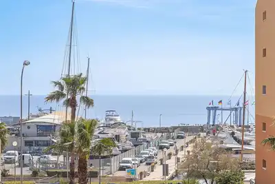 Image de Agréable appartement pour 6 personnes avec Wifi, climatisation, Tv, terrasse et animaux admis