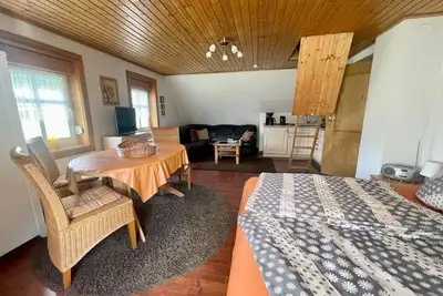 Image de Vacation apartment Drossel - Thatched plank house Zum Heuschober