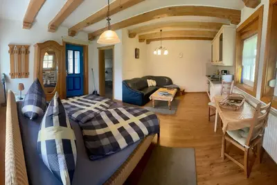 Image de Vacation apartment Zaunkönig - Thatched plank house Zum Heuschober