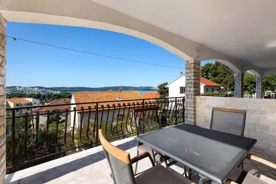 Image de Confortable appartement pour 4 personnes avec Wifi, climatisation, Tv, terrasse et parking