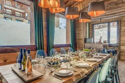 Image de Chalet de luxe 5 étoiles, 7 suites, 14 personnes, services hôteliers