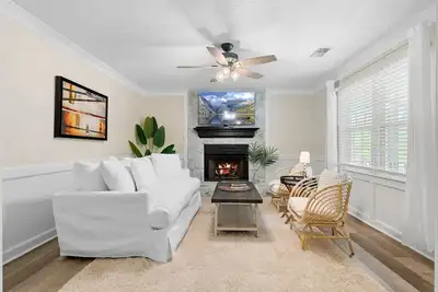 Image de 3br Pet-Friendly Home Ideal for Mid-Term stays Travel Ball Families Relocations in Marietta Ga
