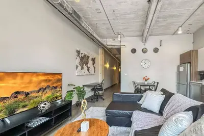 Image de Elegant 1bd | Dt Dallas | Sleeps 4 | Free Parking