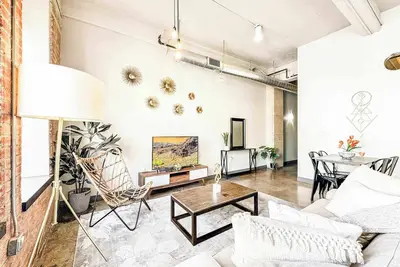 Image de Luxury 2bd | Dt Dallas | Sleeps 5 | Free Parking