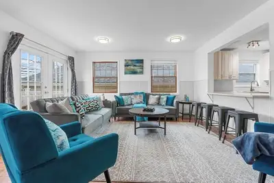 Image de 3 mins from the beach and broadwalk. 3br/3bth w/Ac +6 beach badges
