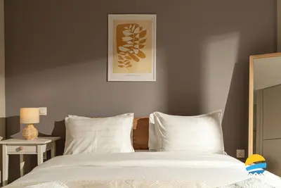 Image de 2bd Modern Home Steps from Pasalimani